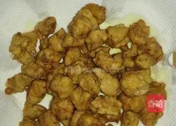 Pictures of how to make pineapple and cherry meat 6