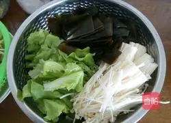 Illustration of how to make boiled shredded beef 2