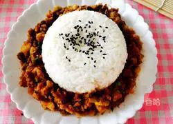 Illustration of how to make mashed potato rice bowl 4