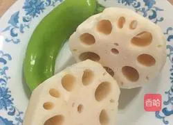 Lotus root twice-cooked pork recipe 4