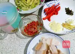 #乐香ceramic#Fresh bamboo shoots and twice-cooked pork recipe illustration 3