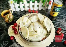 Illustration of how to make Jiaodong Bayu Dumplings 11