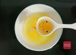 Illustration of how to make scrambled eggs with shrimps 6