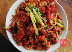 Illustration of how to make spicy crayfish 11