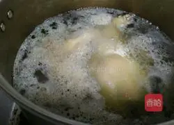 Illustration of how to make peppercorn chicken 4