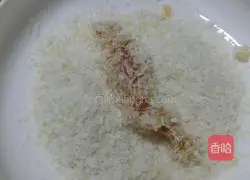 Illustration of how to make crispy fried chicken tenders 5