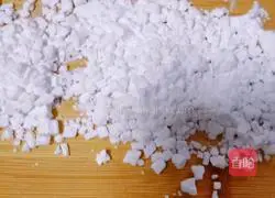 Dry fried Illustration of how to make shrimp heads 2