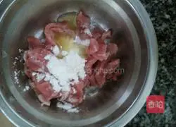 Illustration of how to make ten-mile fragrant pasta 9