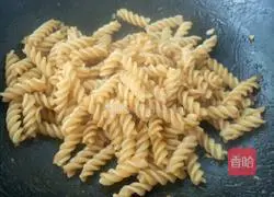 Illustration of how to make assorted meatballs with spiral pasta 17