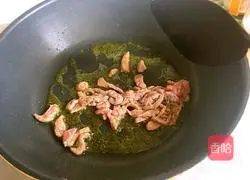 Illustration of how to make spiral pasta 5