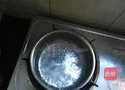 Illustration of innovative mashed potatoes 1