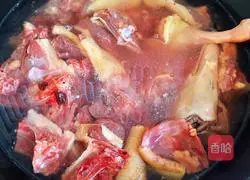 Illustration of how to make goose stewed with sauerkraut 3