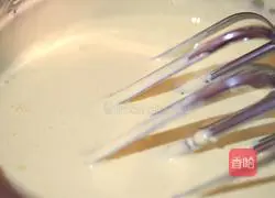 Illustration of how to make cup cream cake 2