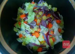 Vegetarian borscht recipe illustration 4