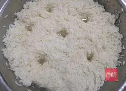 Illustration of how to make sweet wine 5