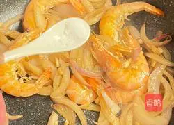 Day 3 of trying the Mediterranean diet丨Illustration of how to make stir-fried shrimp with garlic and onions 8