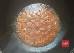 Illustration of how to make fried rice noodles with tomato sauce 6