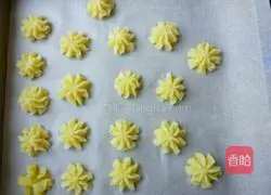 Illustration of how to make mashed potato cookies 4