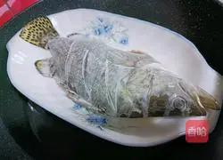 Teach Illustration of how to cook mandarin fish 9
