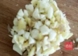 Illustration of how to make stir-fried eggplant shreds 2