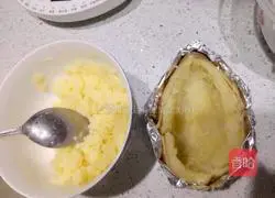 Illustration of how to make cheese chicken juice, mashed potatoes, milk and purple sweet potato drink 1