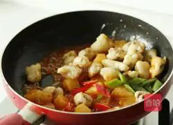 Illustration of how to make pineapple ancient meat 7