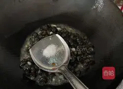 Illustration of how to make spicy snails 9 