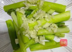 Illustration of how to make mussels with asparagus 5