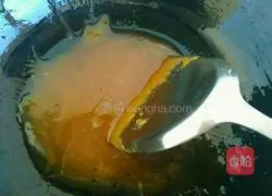 Illustration of how to make shredded sweet potatoes 7