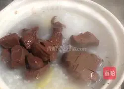 Cantonese-Pork Red Lettuce Porridge Recipe Illustration 3