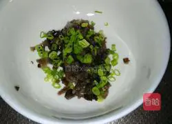 Illustration of how to make sea cucumber porridge 4