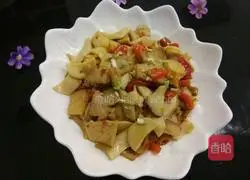 Illustration of how to make twice-cooked pork with king oyster mushroom 10