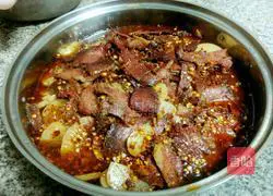 Boiled beef Illustration of how to make hot pot 6