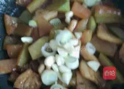 Illustration of how to make twice-cooked pork with melon rind 10