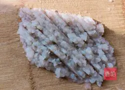 Illustration of how to make lychee shrimp balls 5