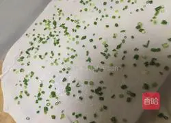 Illustration of how to make hand-torn biscuits 6