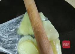 Tuna Potato Salad Recipe Illustration 6