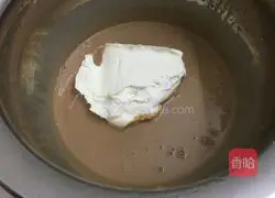 Chocolate mousse recipe illustration 6