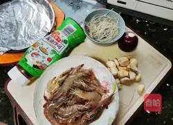 Illustration of how to make sizzling vermicelli shrimp 1