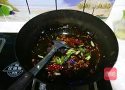 Illustration of how to make boiled fish (slightly spicy) 12