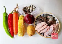 Illustration of three-juice stew pot 1