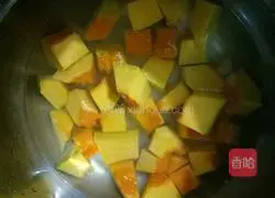 Illustration of how to make old pumpkin soup 3