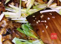Illustration of Sichuan style twice-cooked pork with garlic sprouts 12