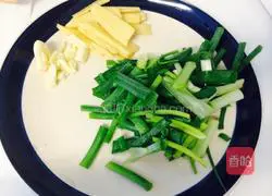 How to make ginger and scallion lobster Illustration 3