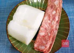 Illustration of how to make bacon and winter melon clips 2