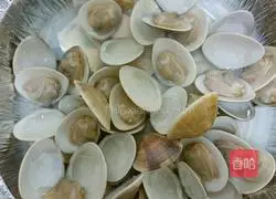 Bean sprouts vermicelli sea Illustration of how to make white pot 6