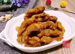 Illustration of how to make fried golden crispy pork 10