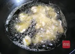  Illustration of how to make crispy pork 6