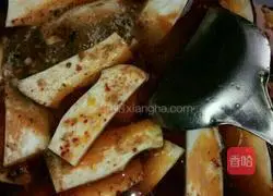 Illustration of how to cook bullfrog in water 4