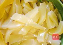 Illustration of how to make konjac-roasted beer duck 5